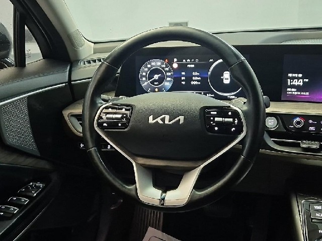 6031002524R9.jpg