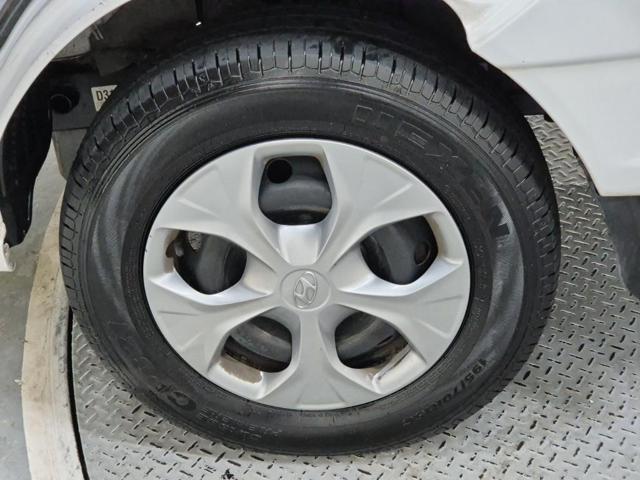 6041501332R15.jpg