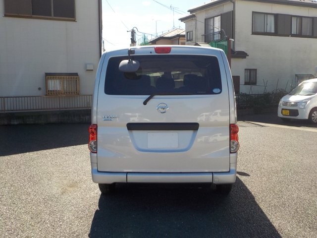 b368959fd4add05e1f2630968375feff.jpg