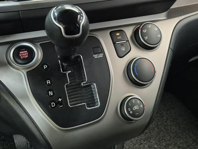 6051000859R8.jpg