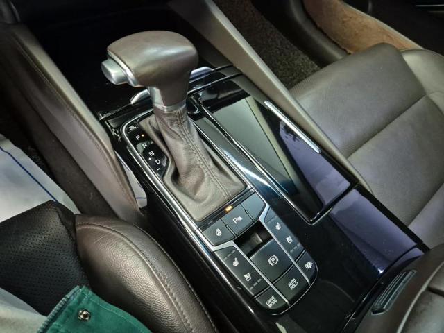 6051500534R8.jpg