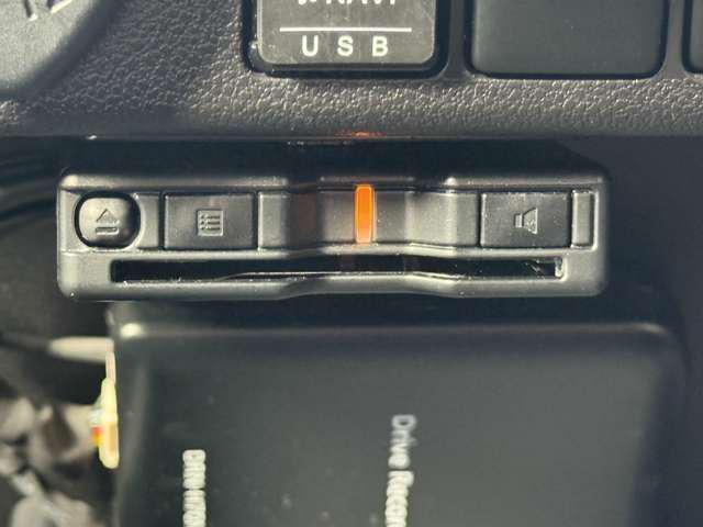 f89e041a69c1638729a097ec68b83eb3.jpg