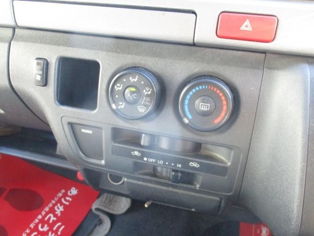 0541040A30260831W00417.jpg