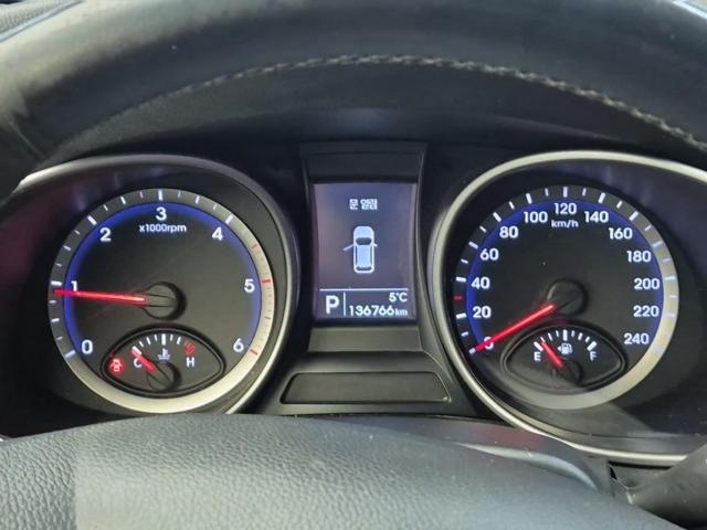 6011000506R6.jpg
