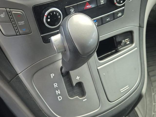 6041001976R8.jpg