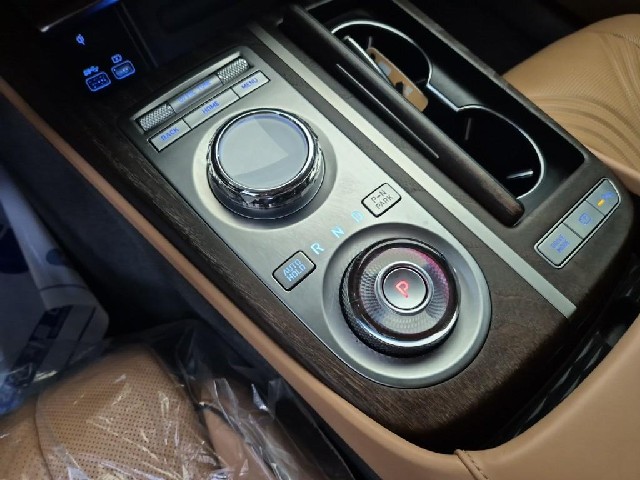 6071501755R8.jpg