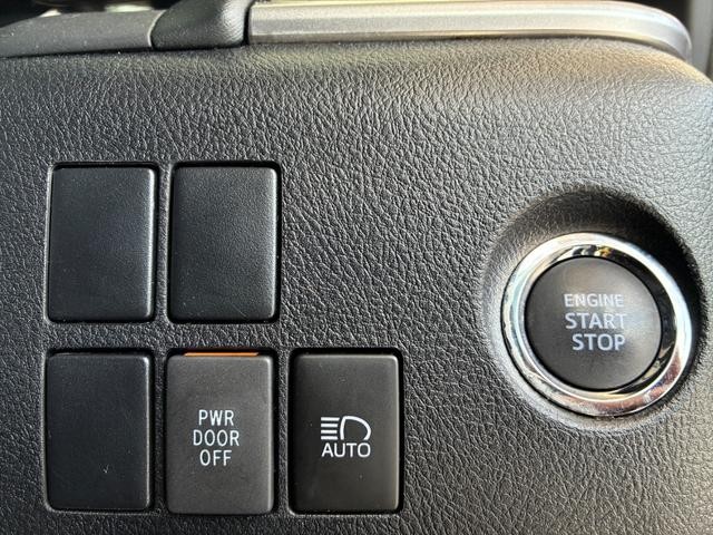 0402950A30261018W00110.jpg