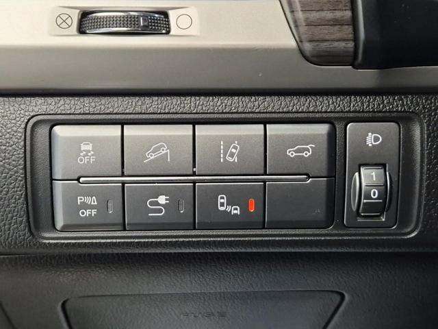 6041501997R18.jpg