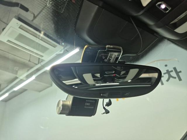 6041501963R17.jpg