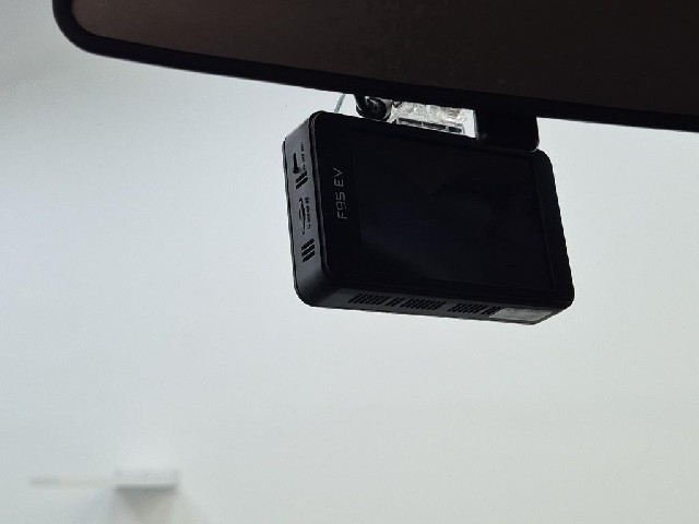 6071501627R14.jpg