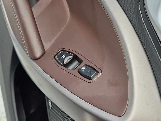 6031500242R19.jpg