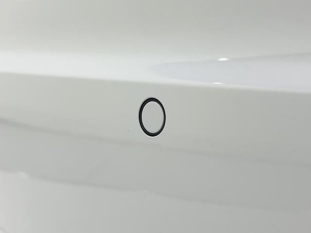 9572592A30260919W00116.jpg