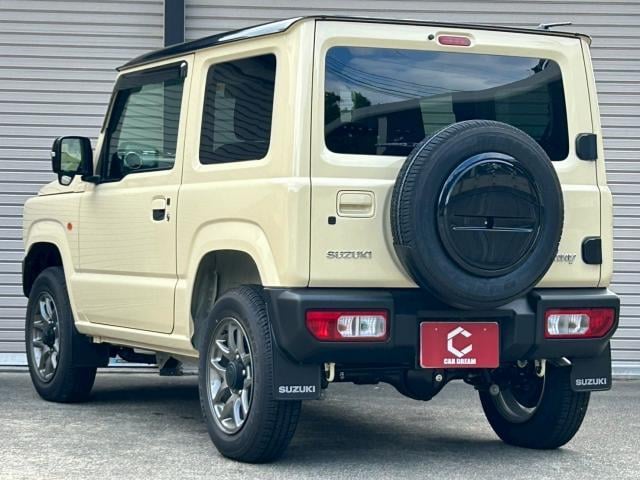 18761999_carP_l_6.jpg