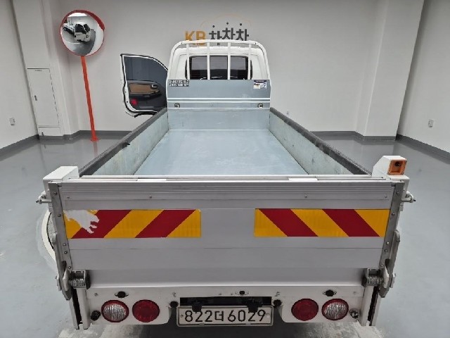 6021002464R17.jpg