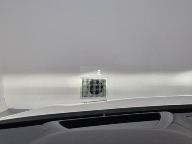 6051500286R17.jpg