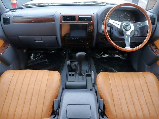 b2e6faf8224547d264e912893d695012.jpg