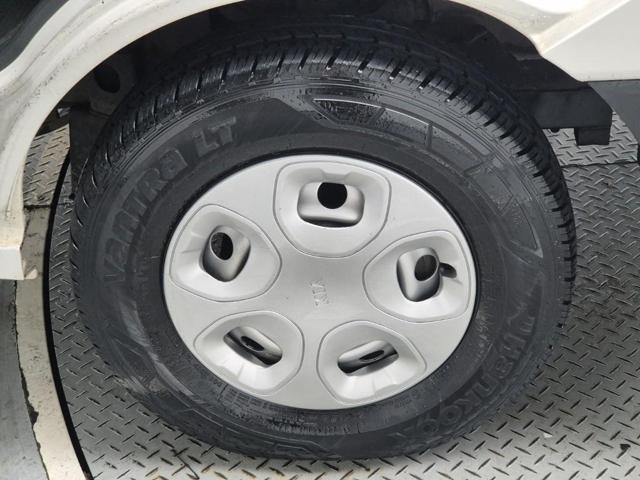 6051000017R16.jpg