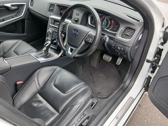 9510417A30260910W00217.jpg