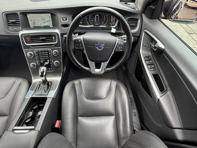 9571870A30260831W00119.jpg