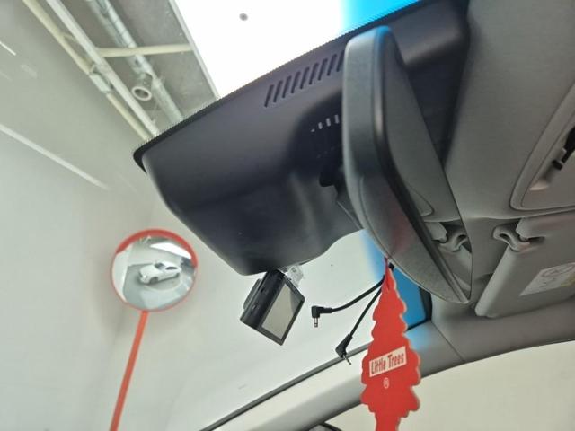 6031001247R17.jpg