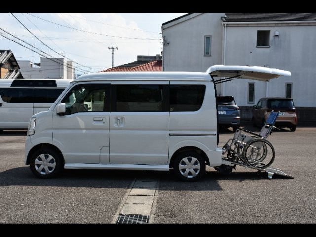 6ef1e5adb614c5ddb4bfe63871cff042.jpg