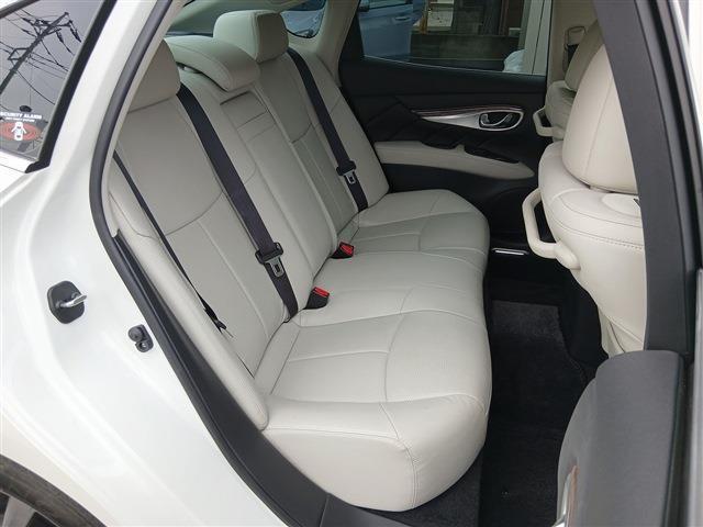 65f6ea19475fee6bcda3cc711a1cb2fc.jpg