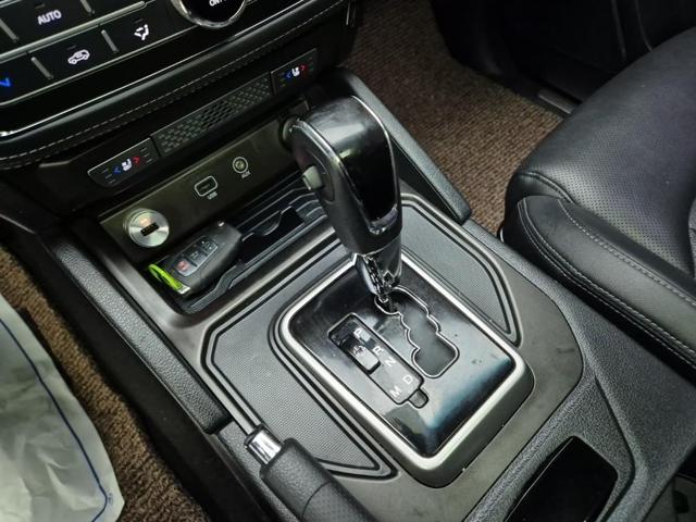6031000836R8.jpg