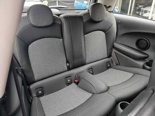 ab1fc151c2674cc56927e0e7f5e73569.jpg