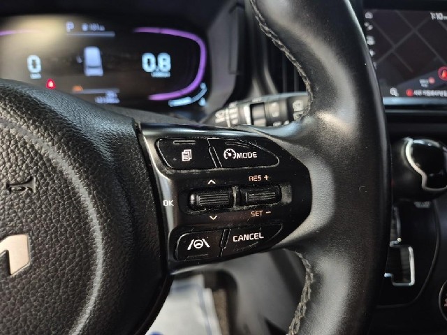 6081500380R15.jpg