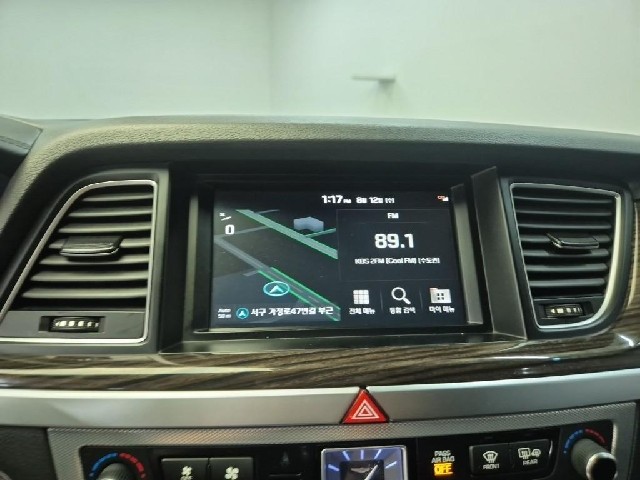 6081500377R13.jpg