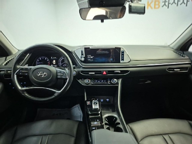 6081000483R7.jpg