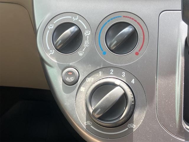 0800953A30260823W00216.jpg