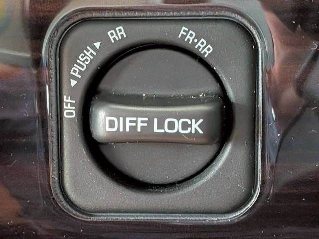62ef557ddbdd3a4ea999c7bc3998877b.jpg