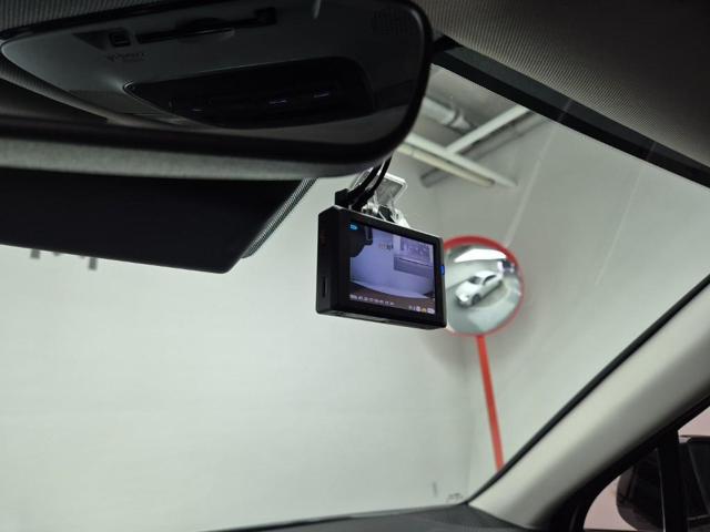 6031002042R16.jpg