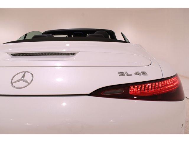 3c96ef0c2f145ecd9e9cecb8f7759f53.jpg