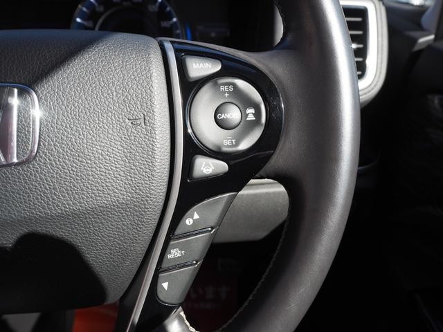 1201125A30261009W00114.jpg