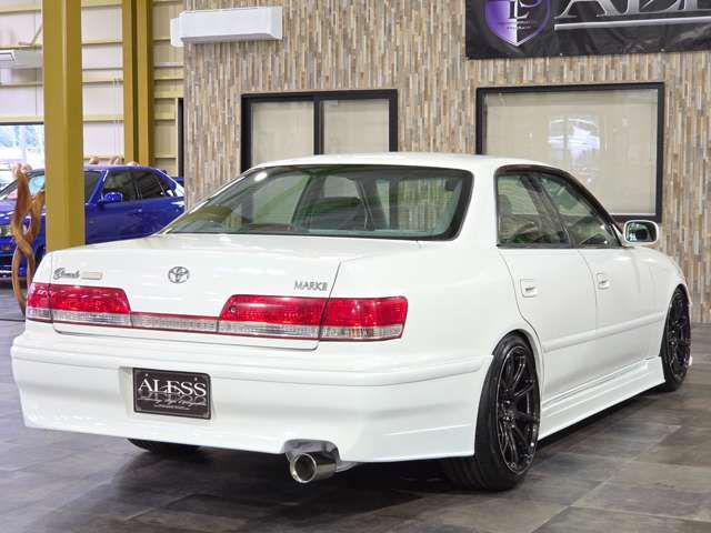 e93d5214eeb7fe59e1b9e00fd318ca4d.jpg