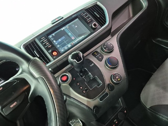 6071002818R10.jpg