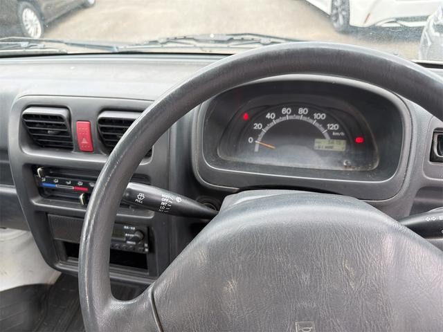 1200767A30260903W00114.jpg