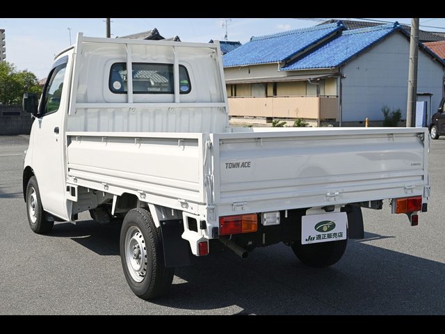 521f6f3509f72324534108ed9dc7cd17.jpg