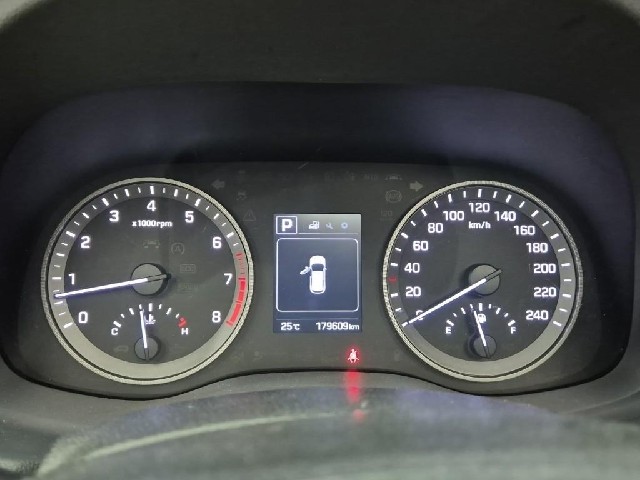 6081000354R6.jpg