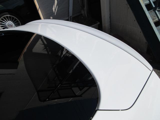 9510341A30261009W00119.jpg