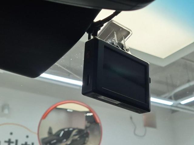 6041501619R17.jpg