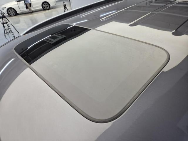 6051500204R13.jpg