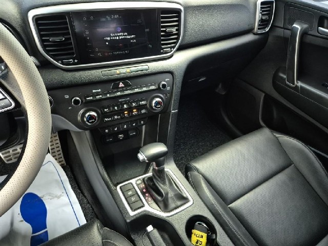 6081500415R10.jpg