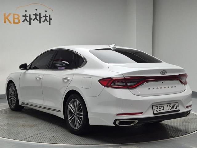 6031000166R2.jpg