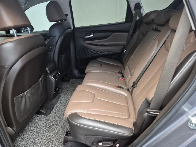 6081500688R12.jpg
