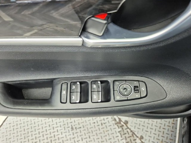 6081500663R18.jpg