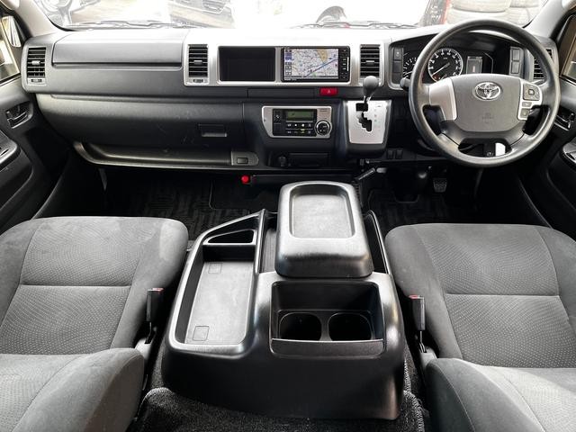 0500199A30261021W00108.jpg
