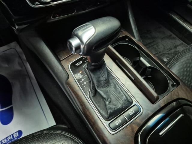 6031000198R8.jpg